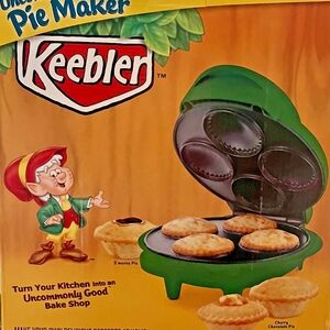 Green Kids Pie Maker Toy - Green